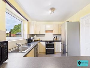 Kitchen - click for photo gallery